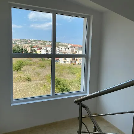 Byala Friendy Sea Appartamento