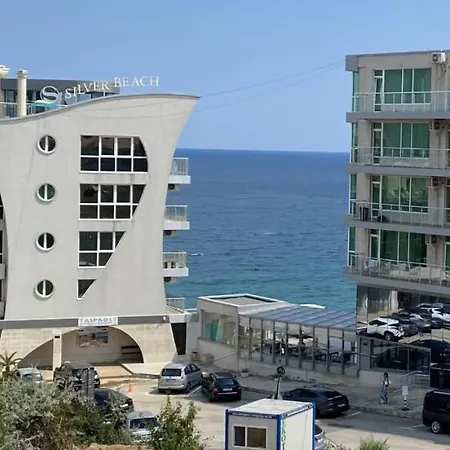 Byala Friendy Sea דירה *